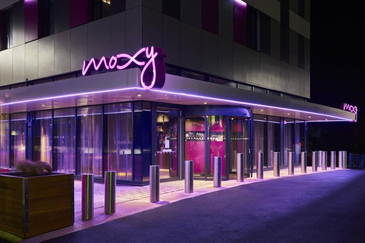 Moxy Birmingham Nec Hotel Bickenhill Exterior foto